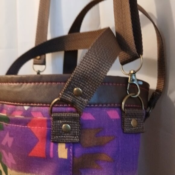 New Bucket Saddle Bag Purse Tote Brown Purple Chevron Aztec print Pleather - Picture 4 of 9